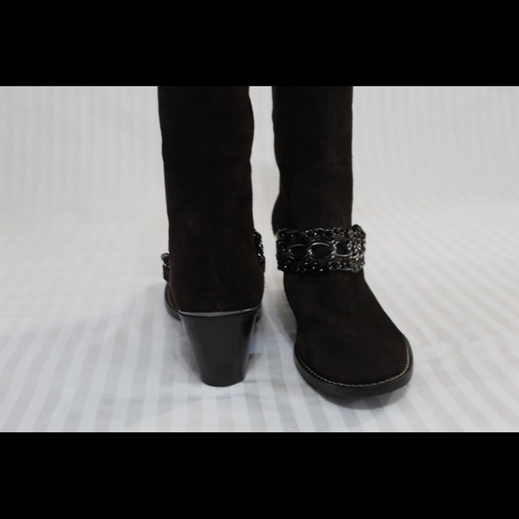 Dark brown B Makowsky Boots - Picture 5 of 5